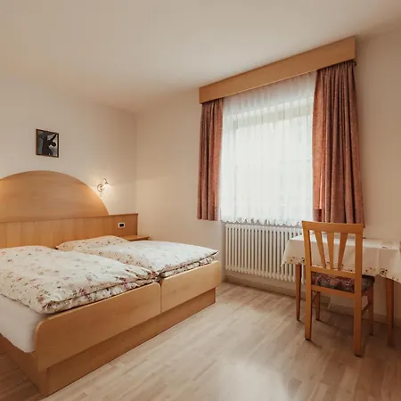 Aparthotel Costa Burjada